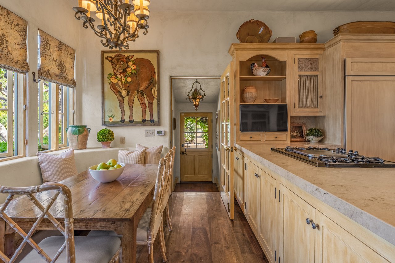 Mills Lane, St. Helena