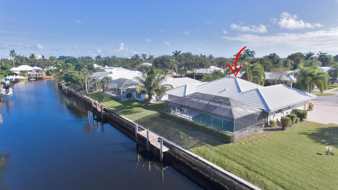 753 Bayberry Ter, 