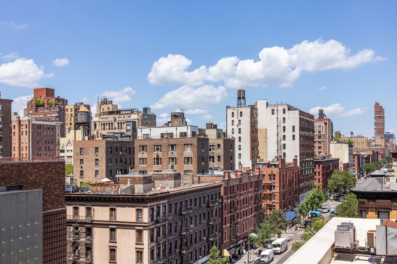 45 West 67th Street, 8H