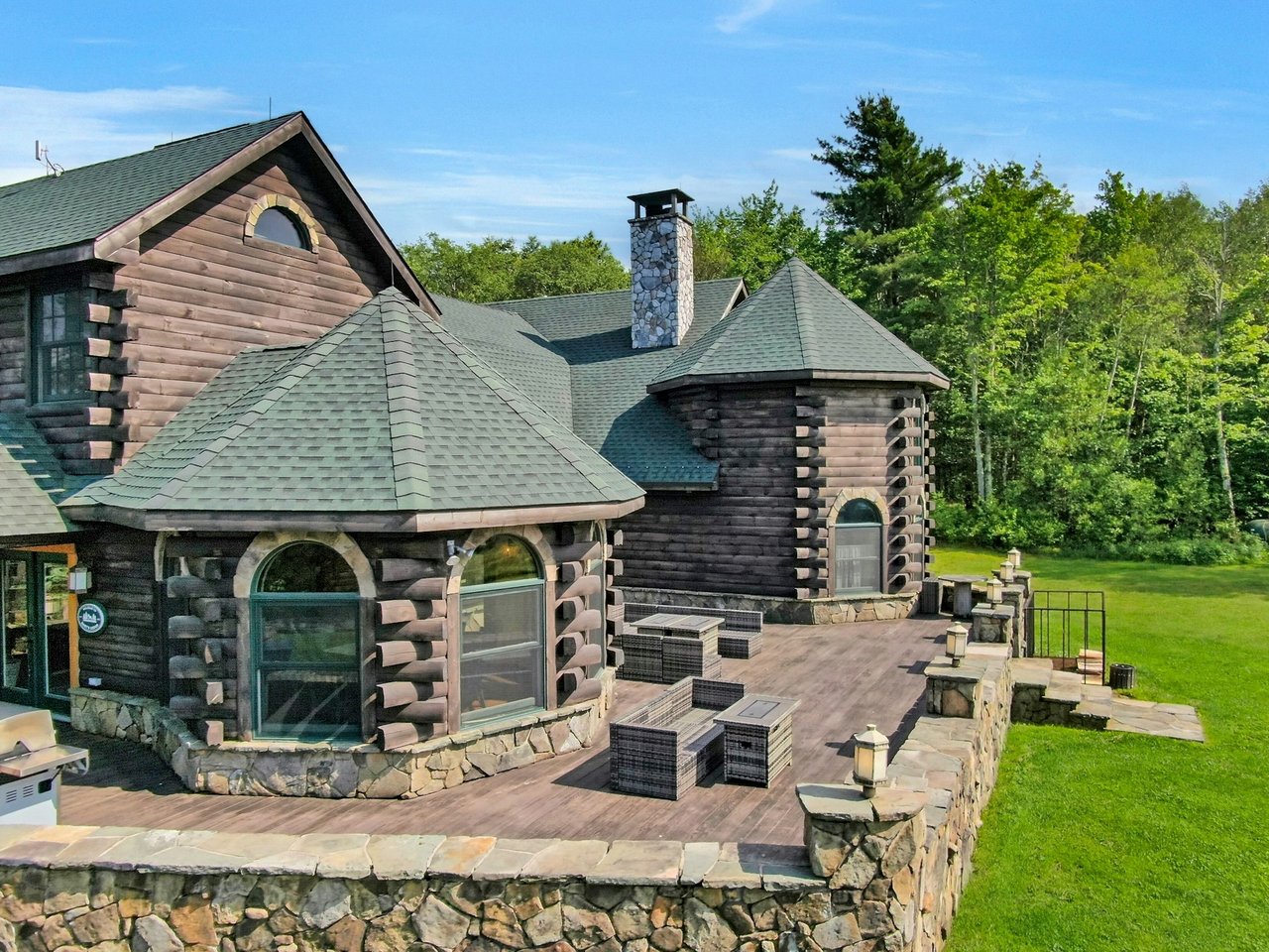 Burt's Lodge