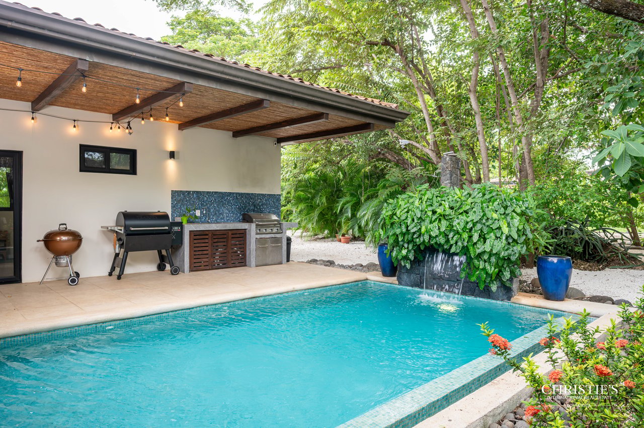 Elegant Spanish Colonial Home in Hacienda Pinilla Beach & Golf Resort