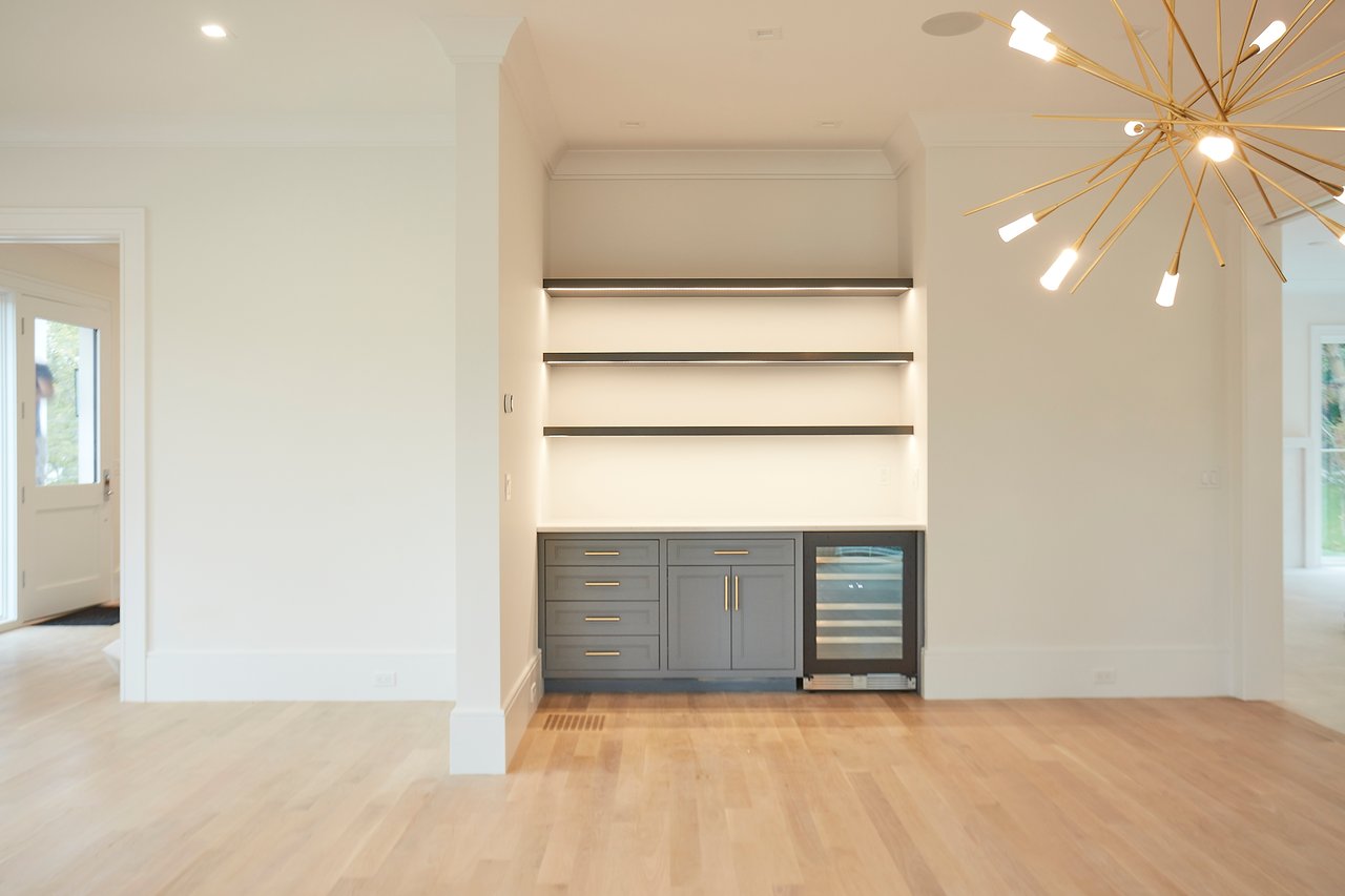 11 Wake Robin Road