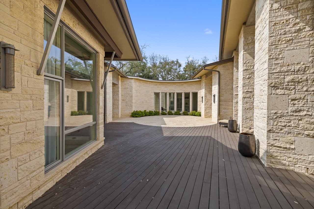 12028 Kirkland Ct