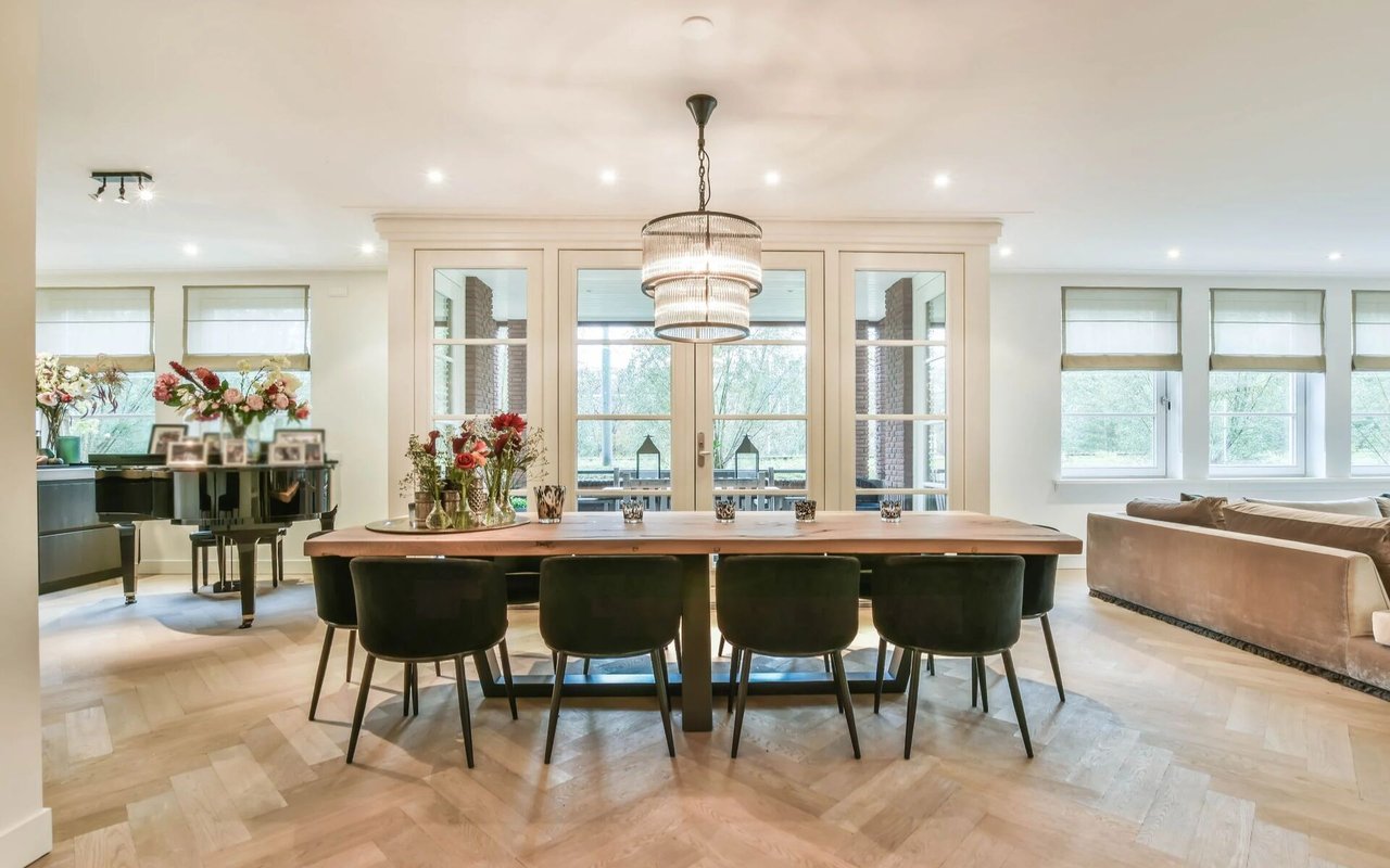 The Key Professionals You Need On Your Team When Buying A Home