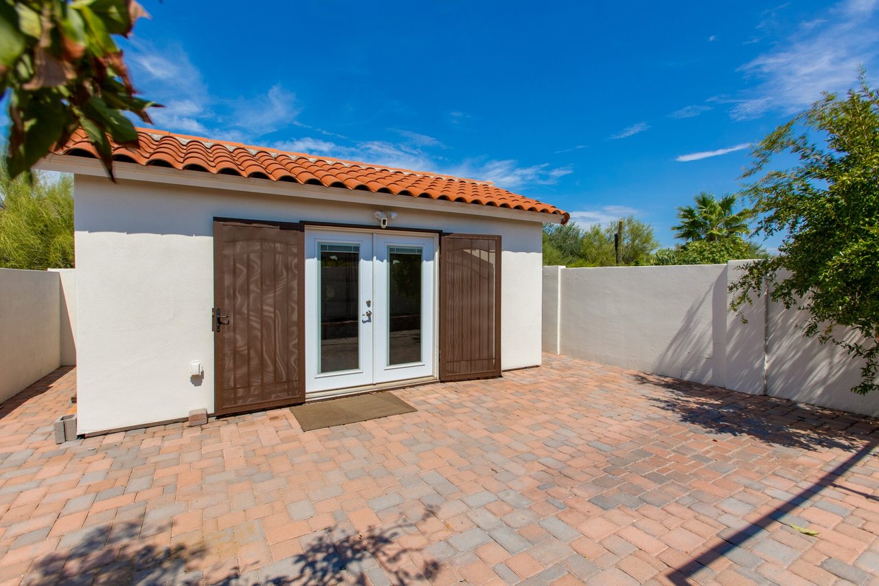 8618 E Santa Catalina Dr.