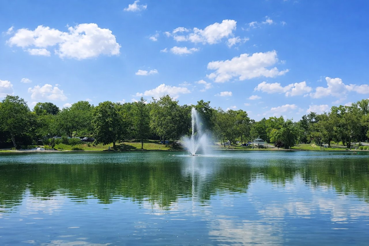 Outdoor & Community Life