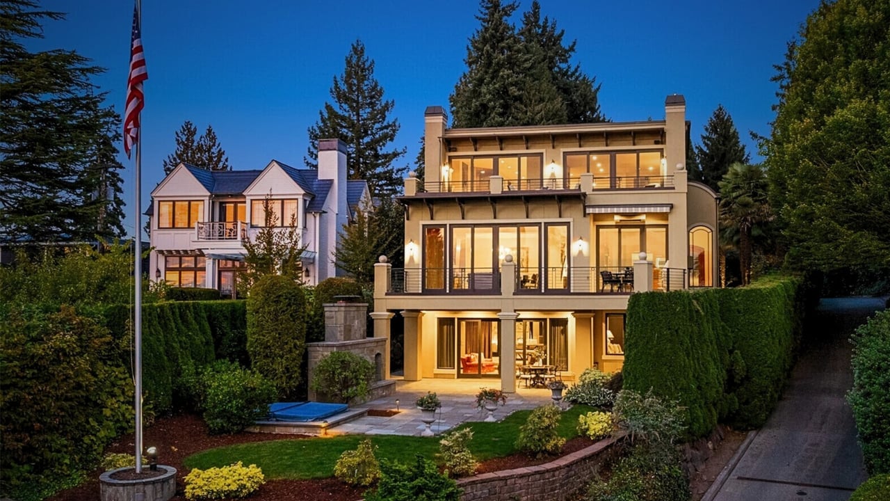 $10,500,000 Italian Estate in Medina Washington