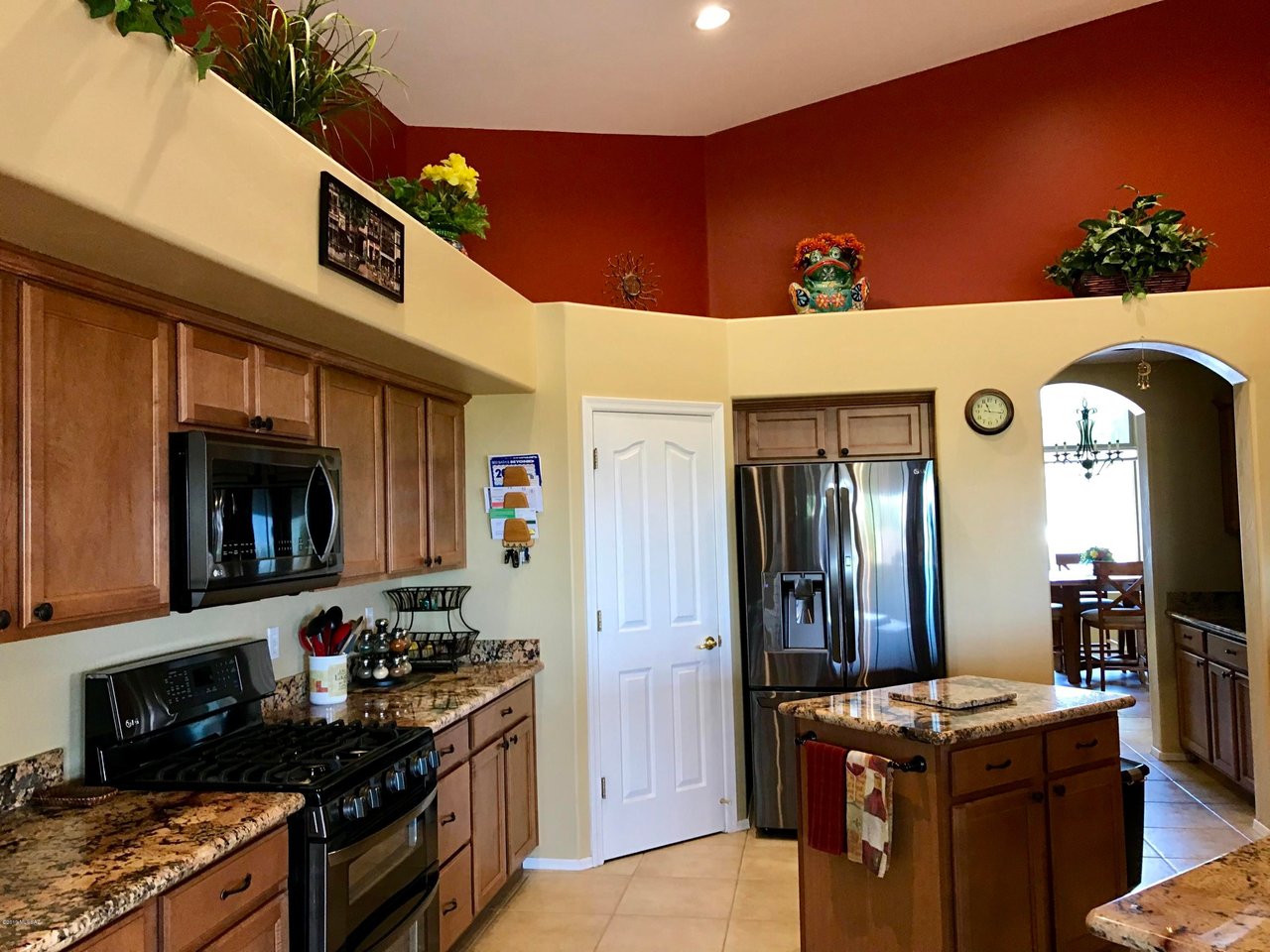 39606 Mountain Shadow Dr