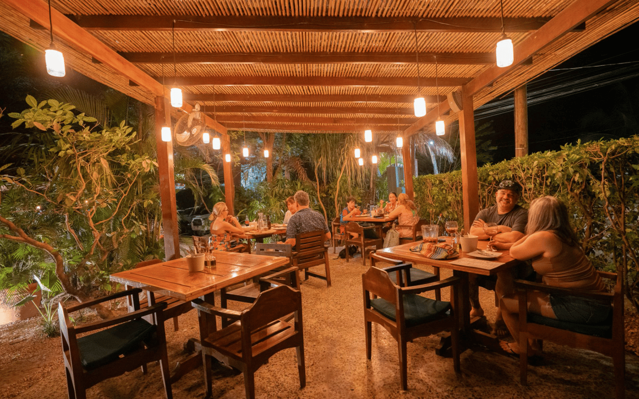 El Huerto Restaurant And Cabinas - Premier Investment