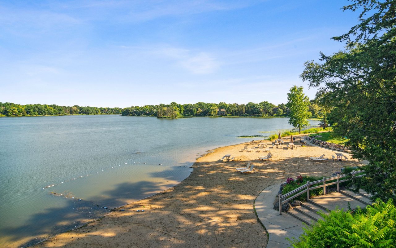 Lake Barrington Shores