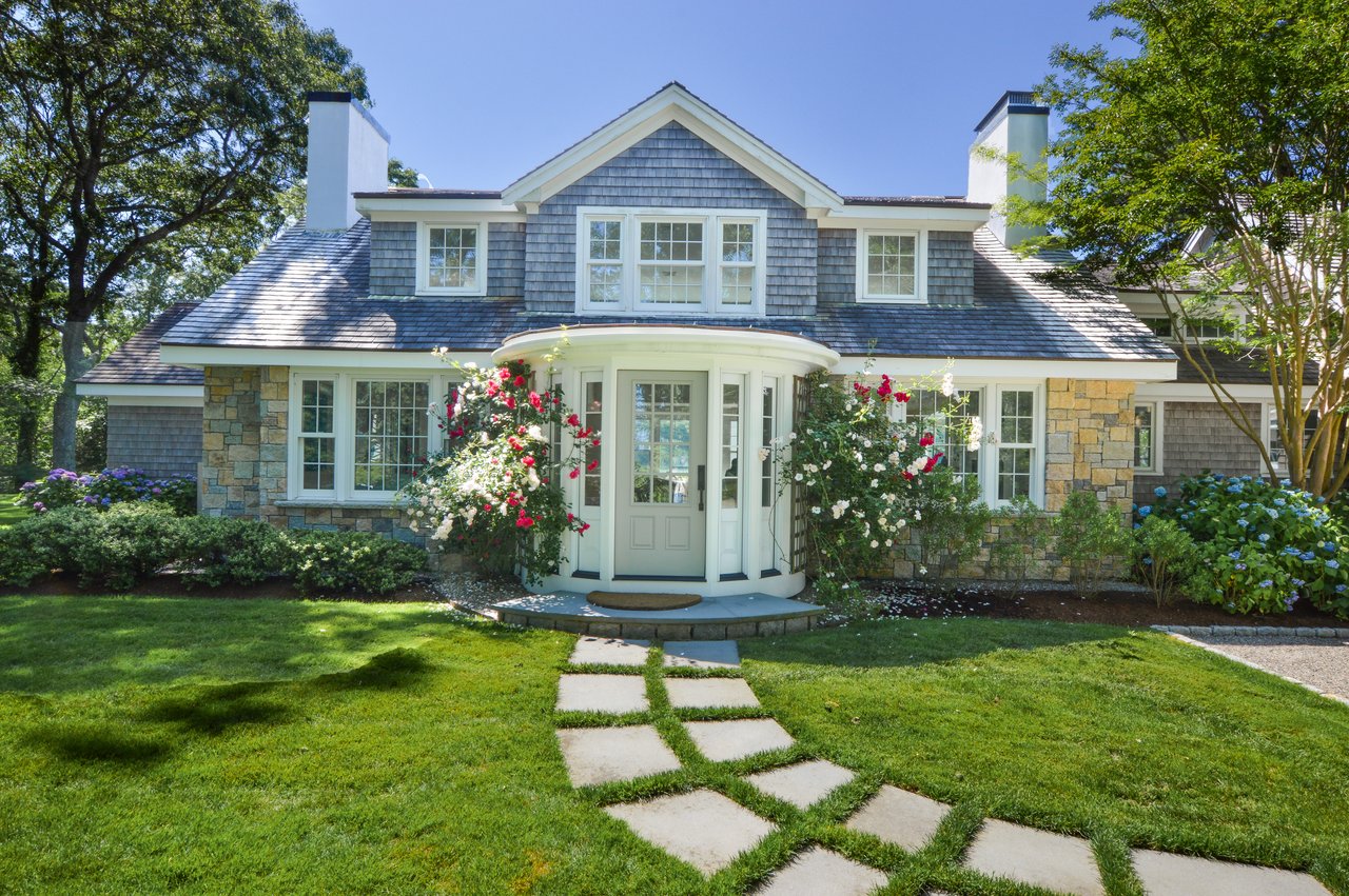 Exquisite Waterfront Estate on Oyster Harbors