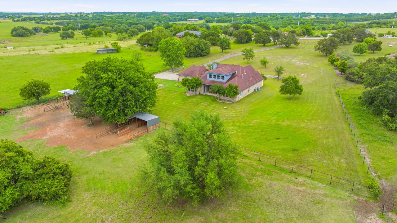 Bentwater Equine Estate