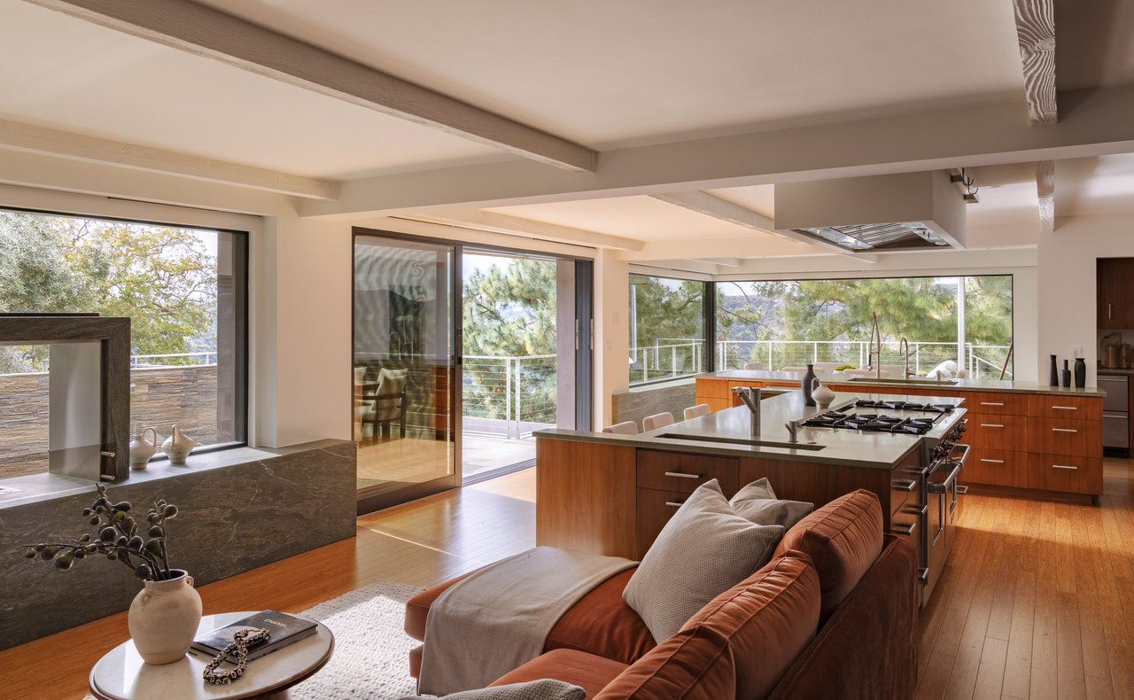 1575 Carla Rdg, Beverly Hills