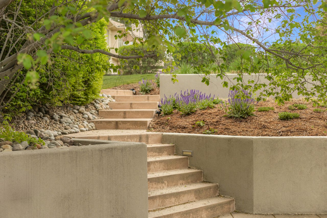 8528 Skyland Drive