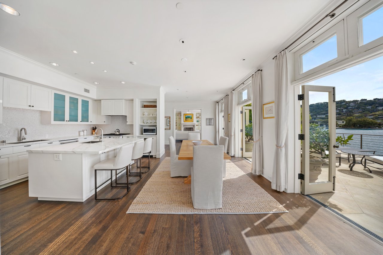 Unparalleled Design on the Belvedere Lagoon