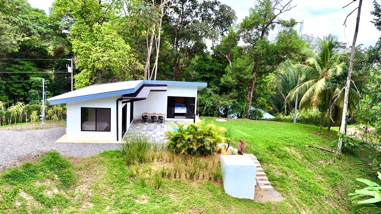 Brand-New 2BR/2BT in Playa Hermosa – 5 Minutes to the Beach | Priced to Sell