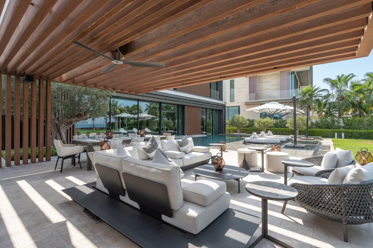 Jumeirah Bay Island Villa