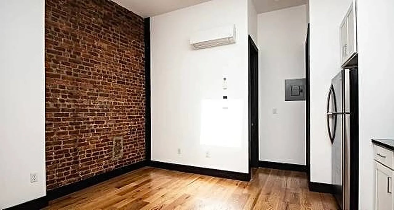 758 Putnam Ave 3
