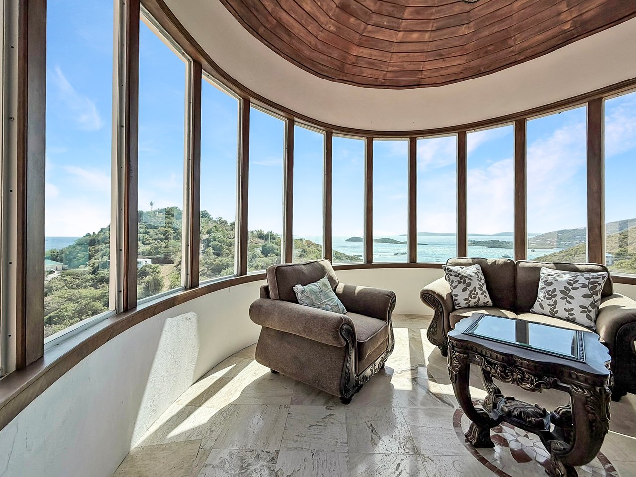 565 Parham Town 7 Bedroom Villa