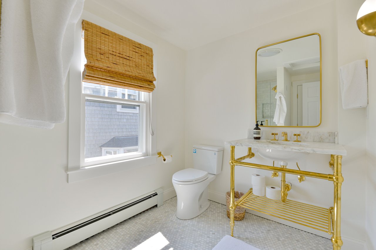 3 North Beach Street