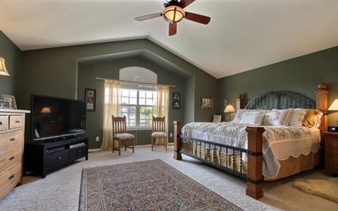 10089 Wynwood Way, Highlands Ranch, CO 80126