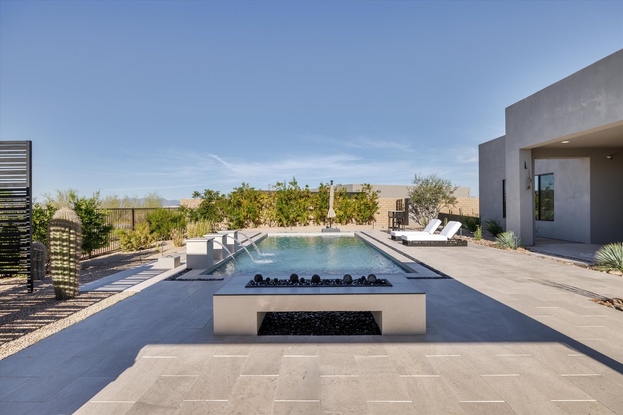 13114 E JUAN TABO Road