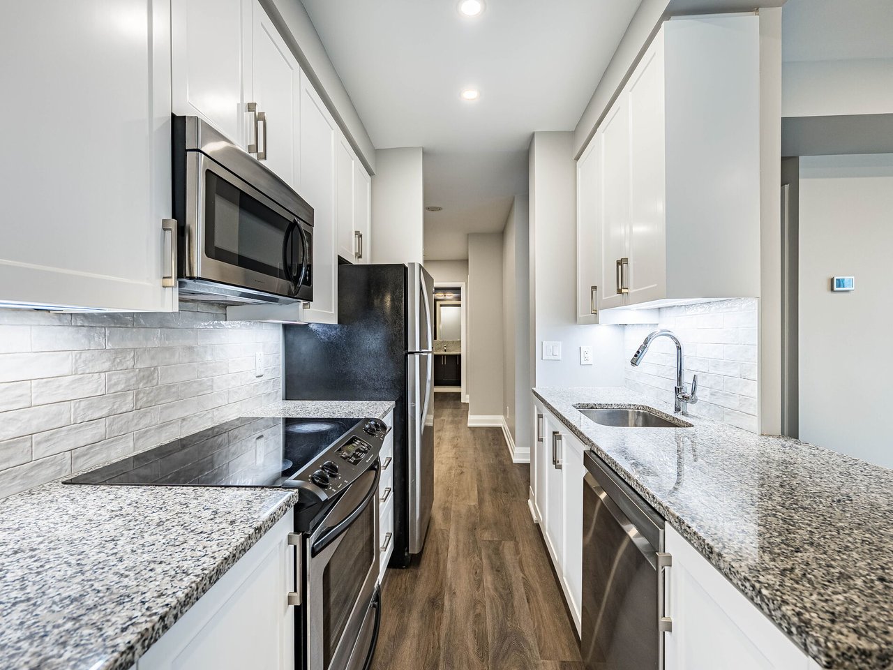 83 Redpath Avenue 407, Toronto C10, ON