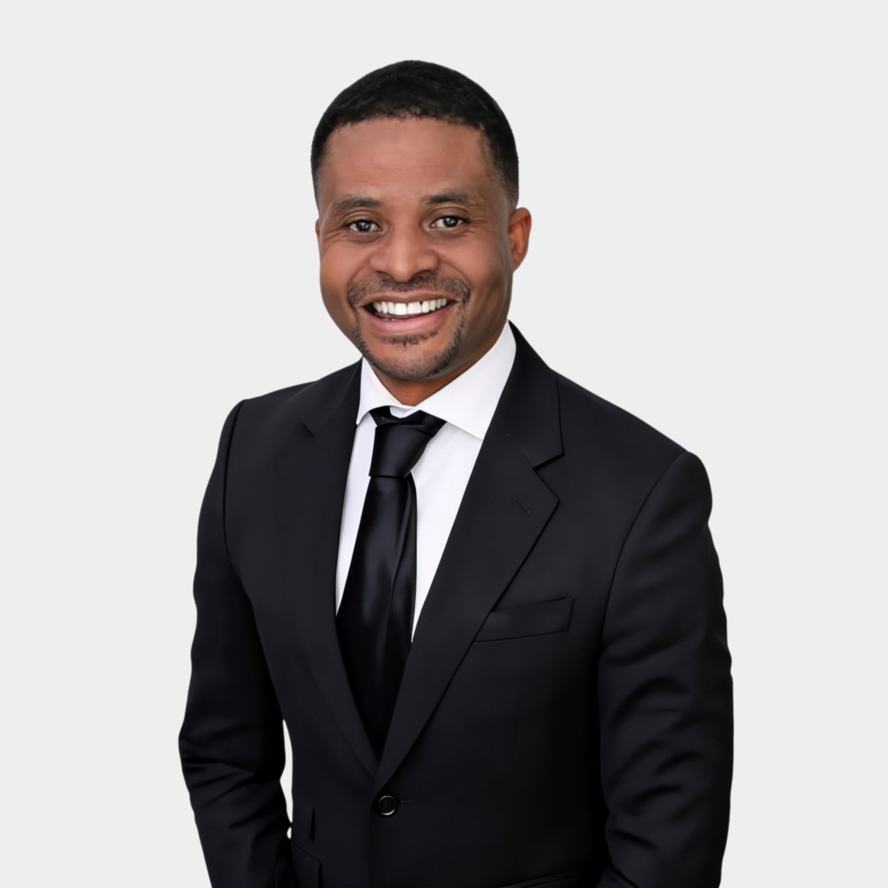 Rasul Muhammad Emeryville, CA Real Estate Agent Headshot