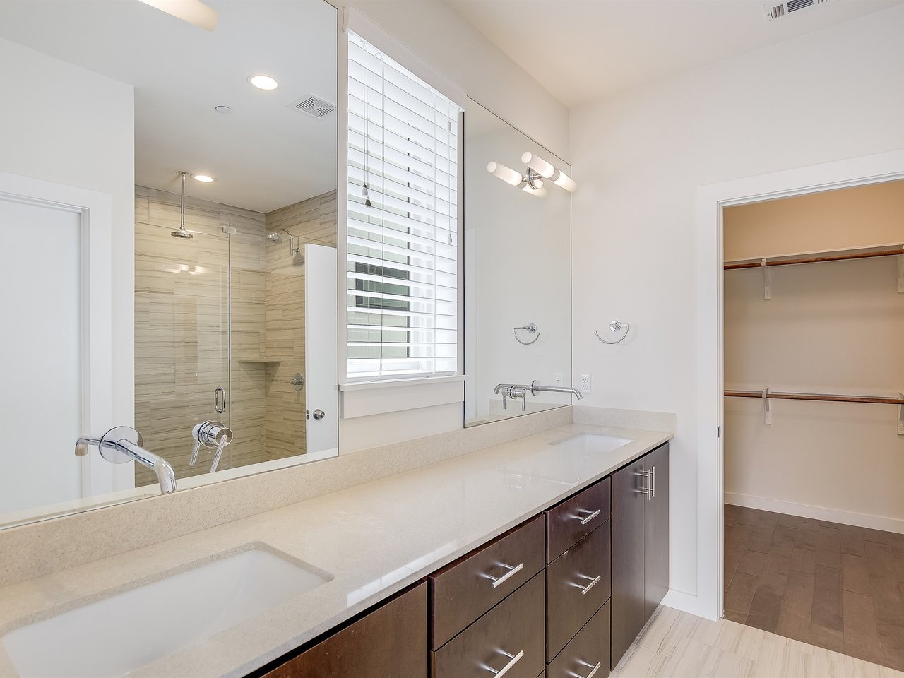 2301 Bluebonnet Lane #12