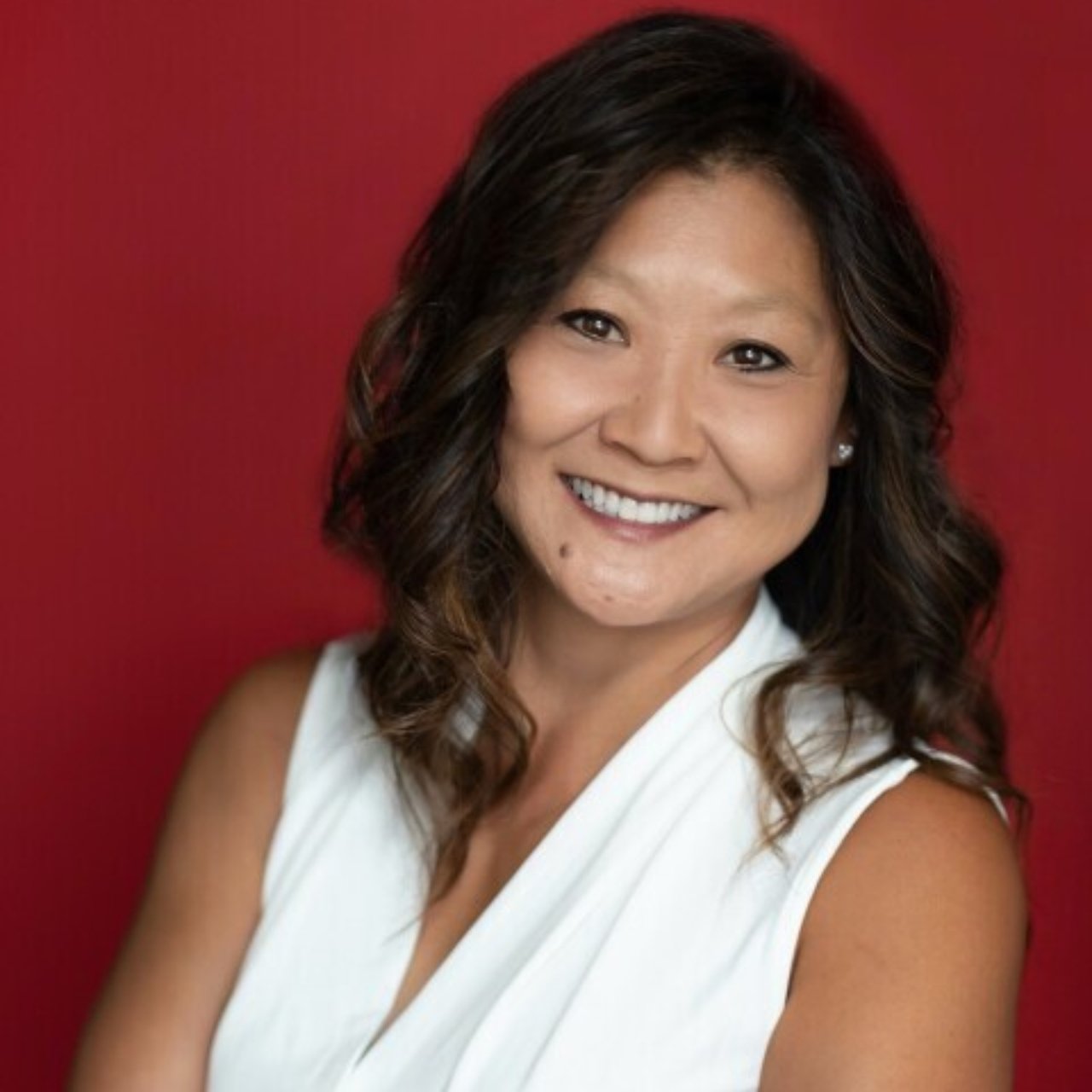 Nicole Dahl Onalaska, WI Real Estate Agent Headshot