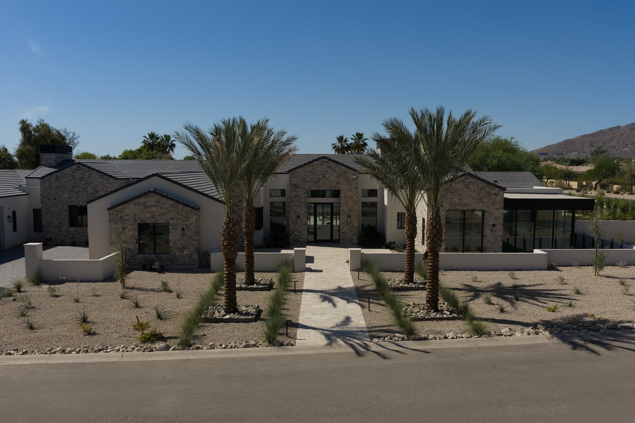 7301 N MOCKINGBIRD LN