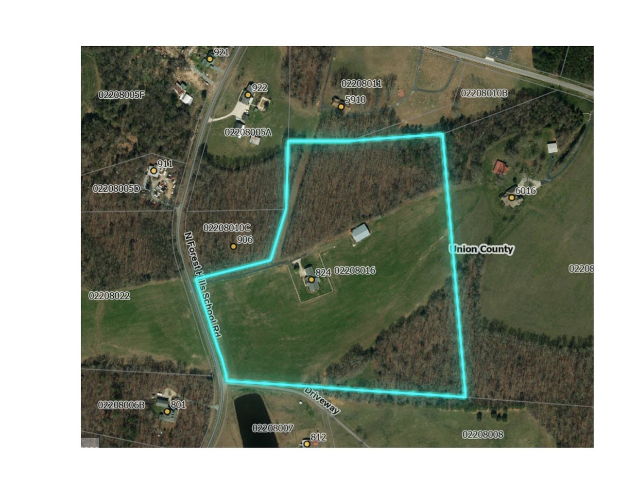 824 N Forest Hills School Rd