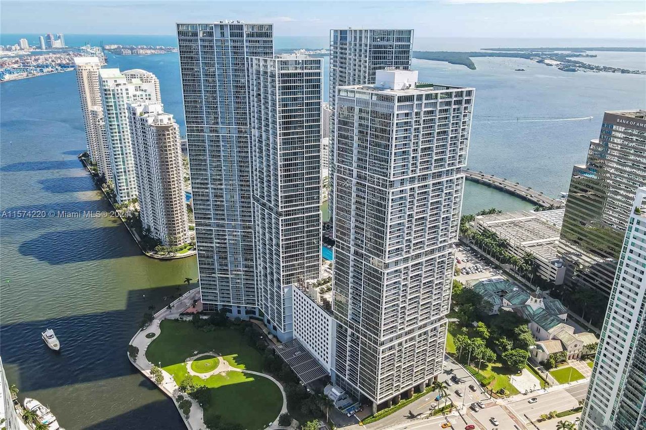 495 Brickell Ave Unit 5405