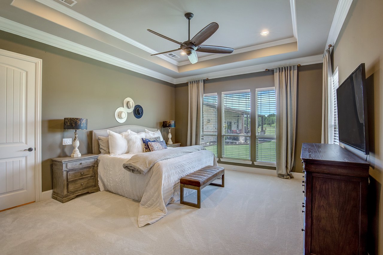 552 Horseshoe Bend