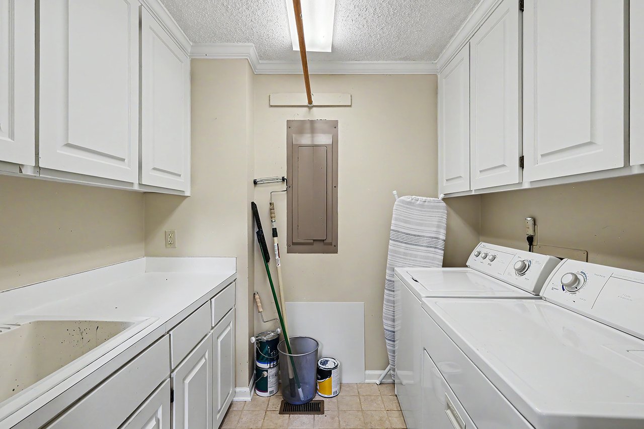 3 Sky Sail Circle Savannah, GA 31411