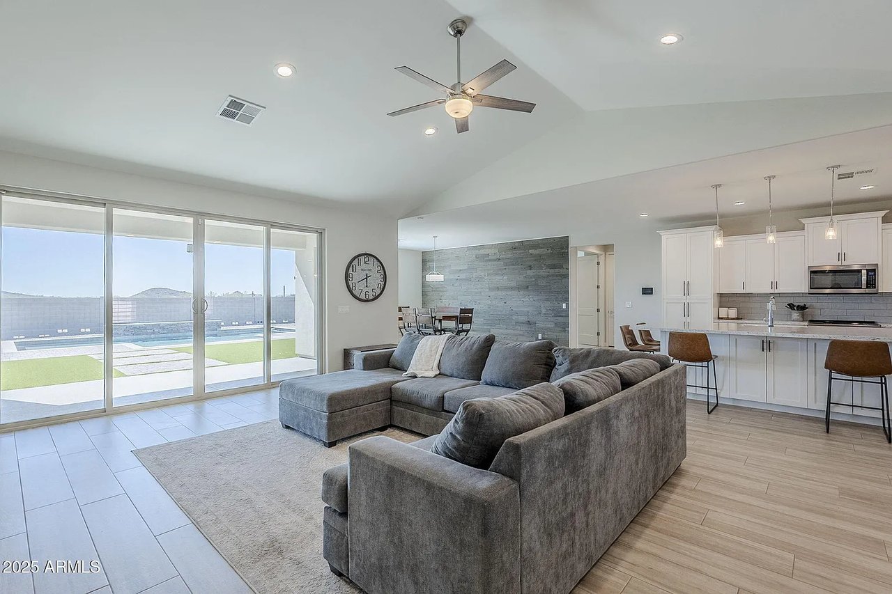 15315 W PEAKVIEW Road