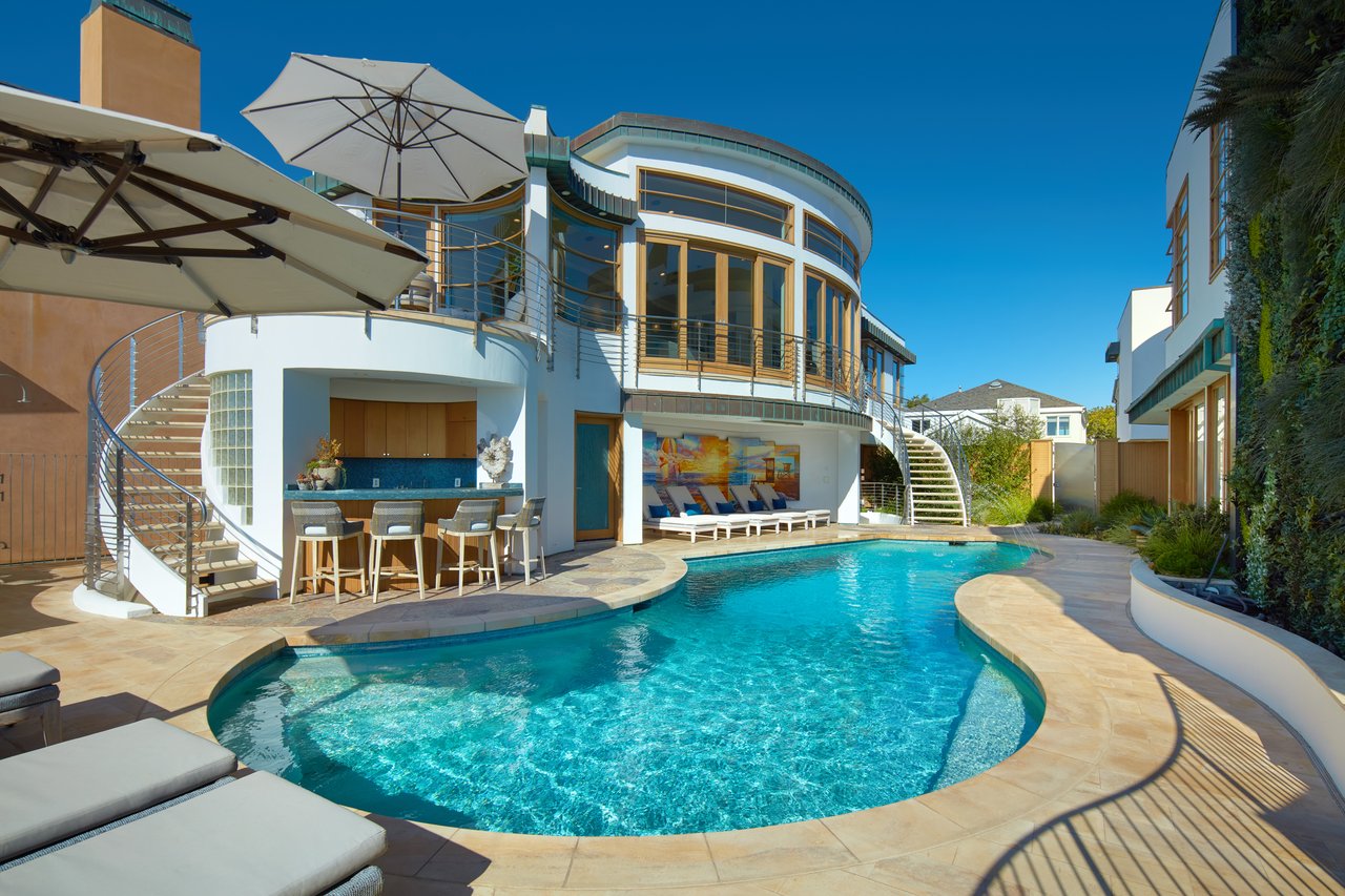 1510 E Oceanfront