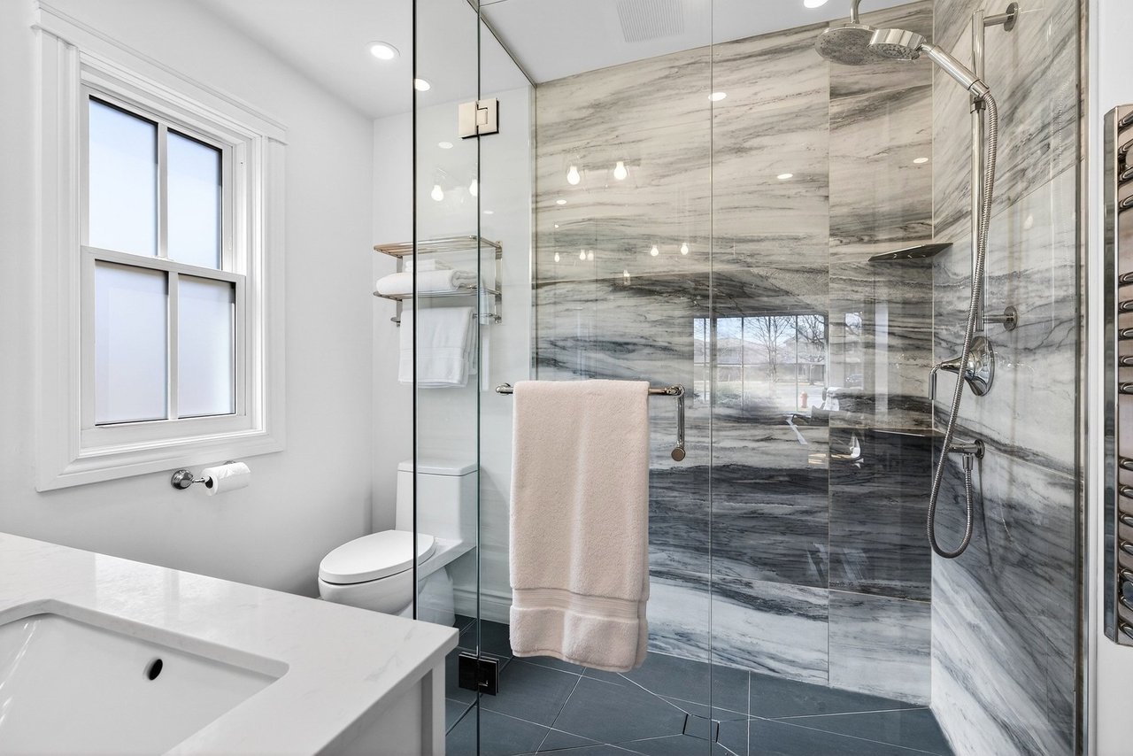 Sprawling Tyandaga Bungalow