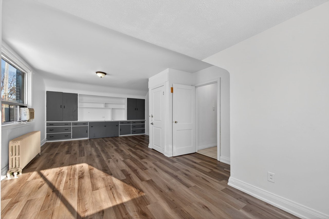 Beautifully Renovated Upper-Unit