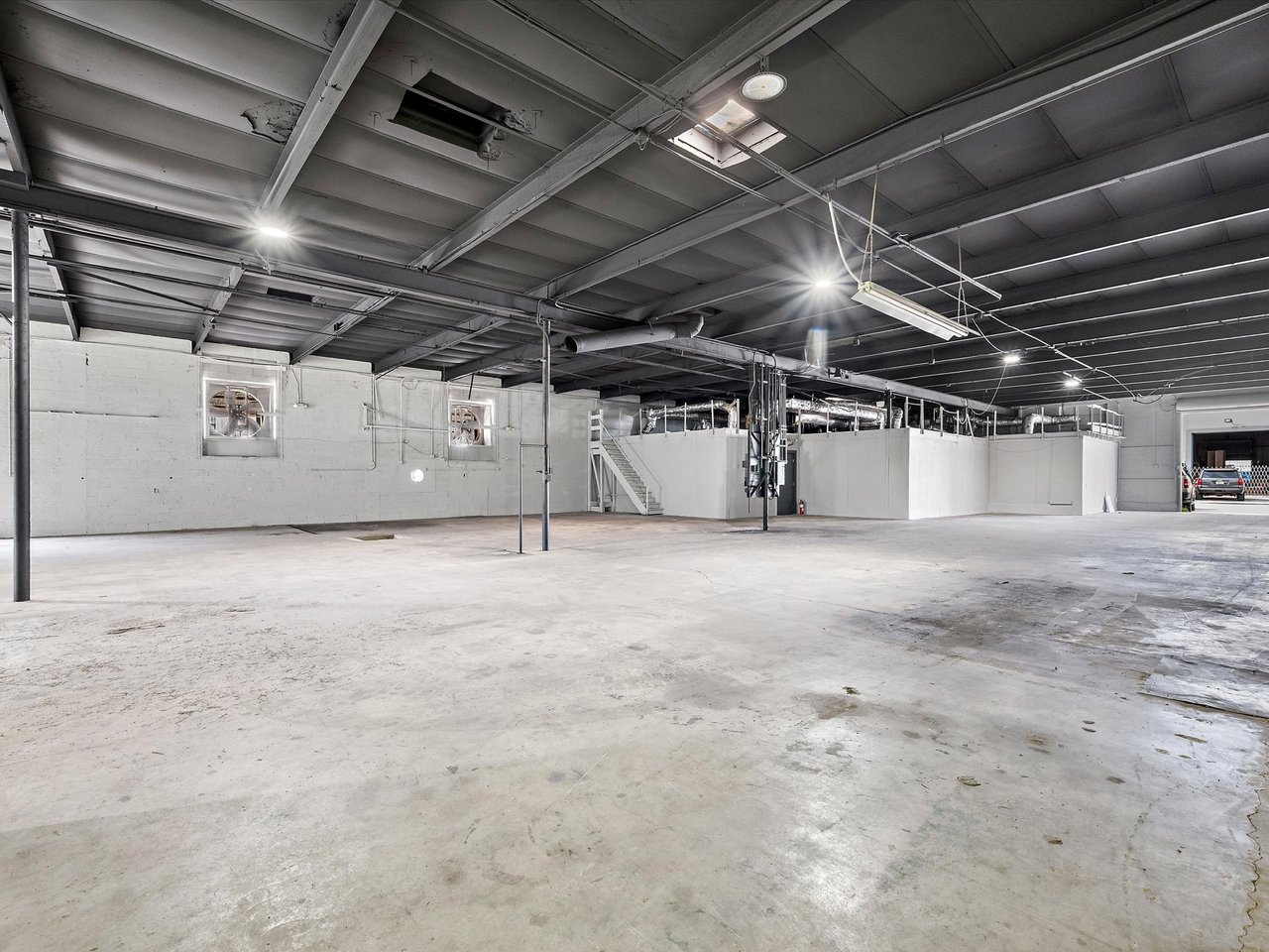 Just Listed: 7,800 Square Foot Industrial Warehouse in Hialeah