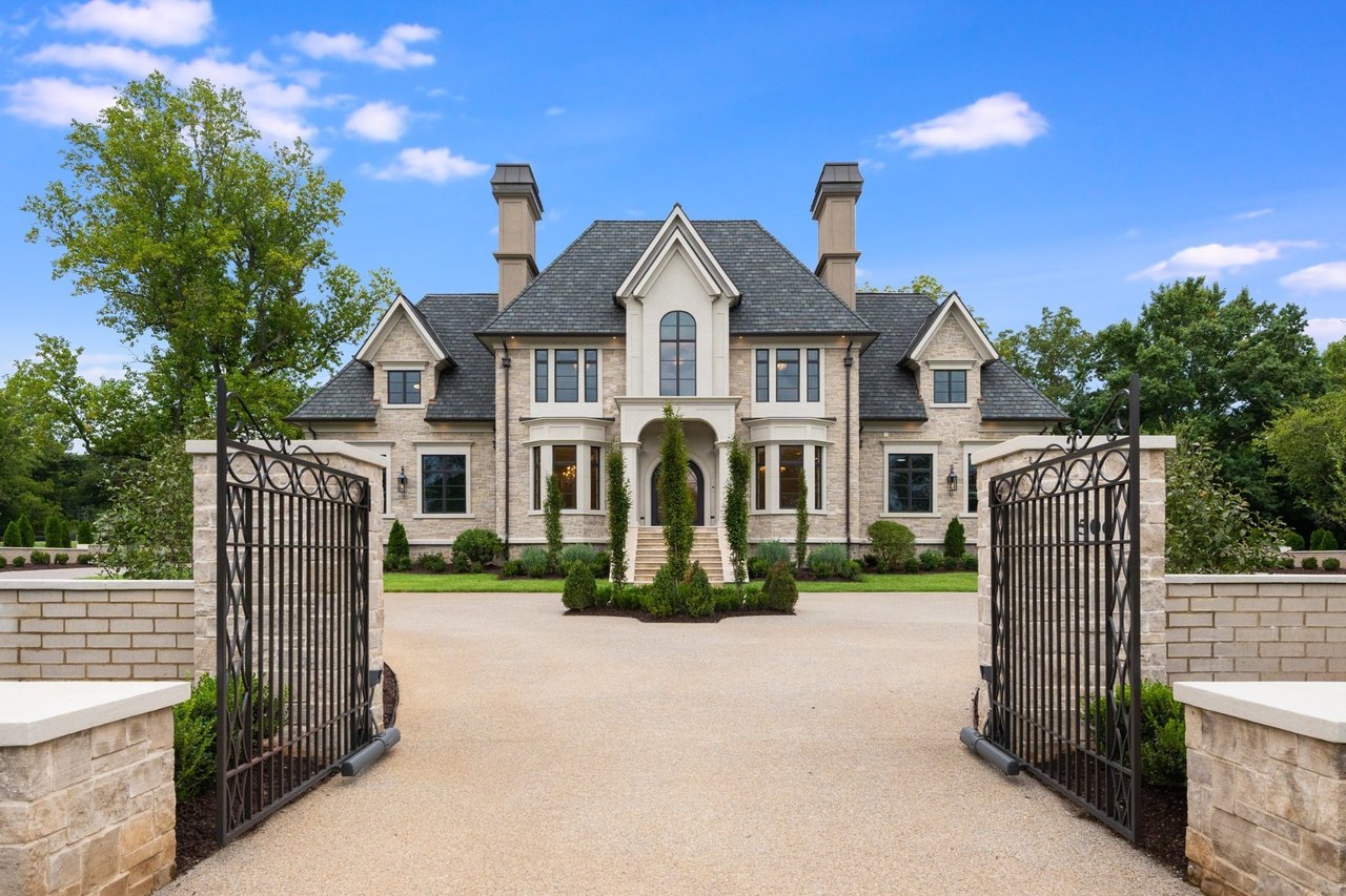 TOUR A $5.75M Brentwood Tennessee Luxury Estate Home