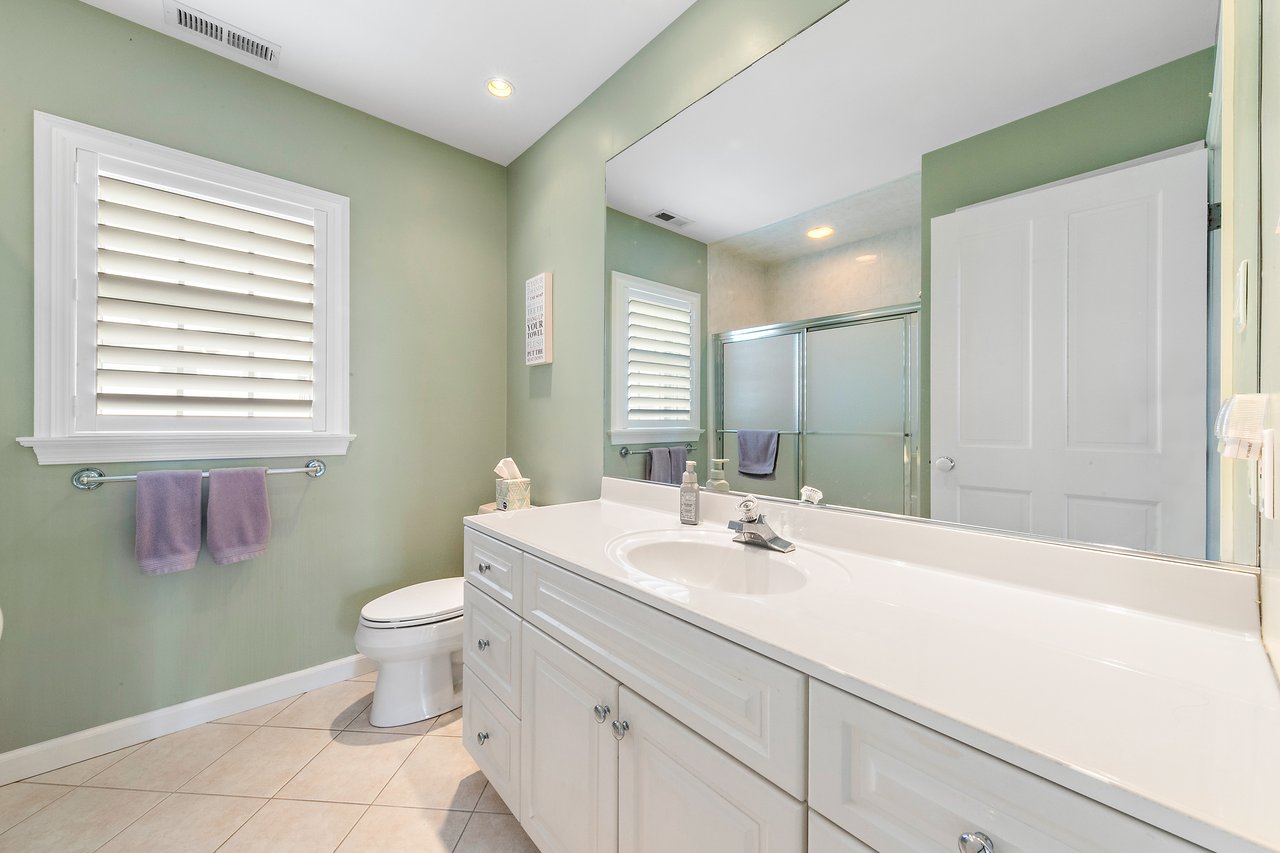 101 Rose Court, Long Beach Township