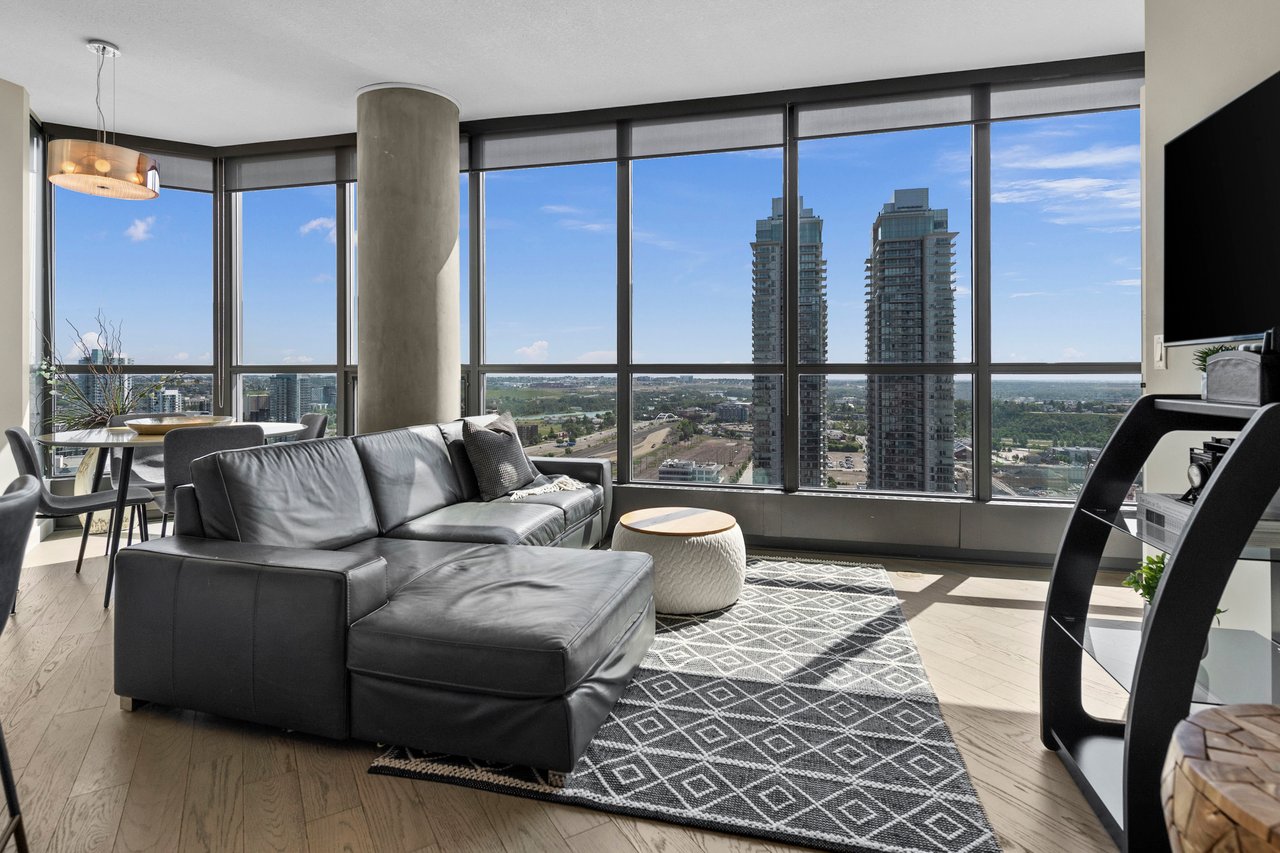 225 11 Avenue SE Unit: 2605