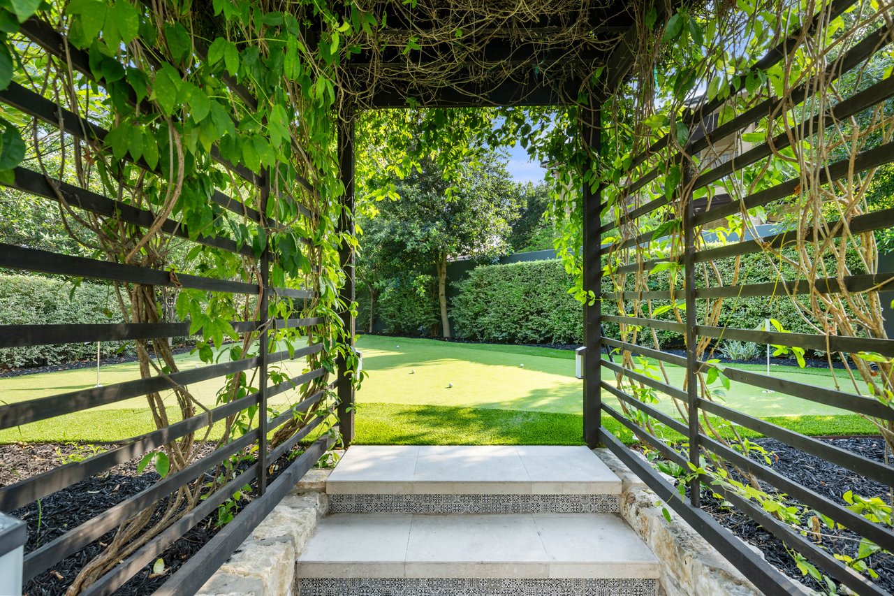 3906 El Chamizal, San Antonio, TX 78261