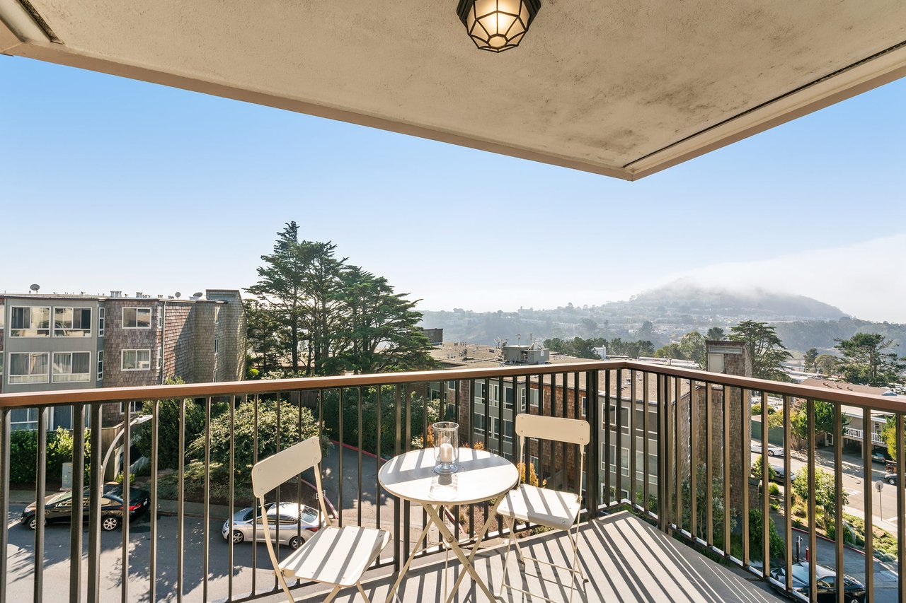 266-B Red Rock Way
