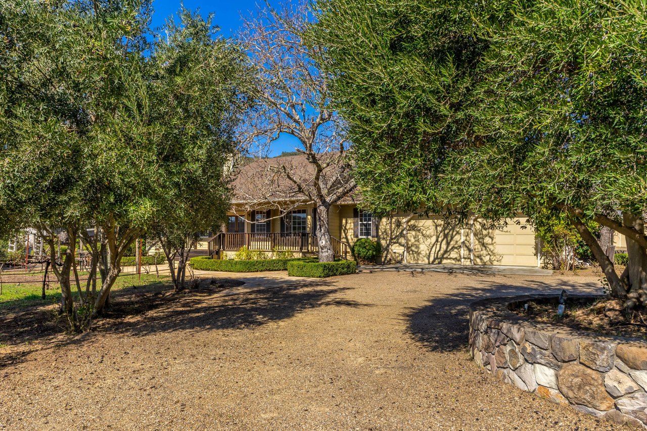 Vineyard Paradise - SOLD