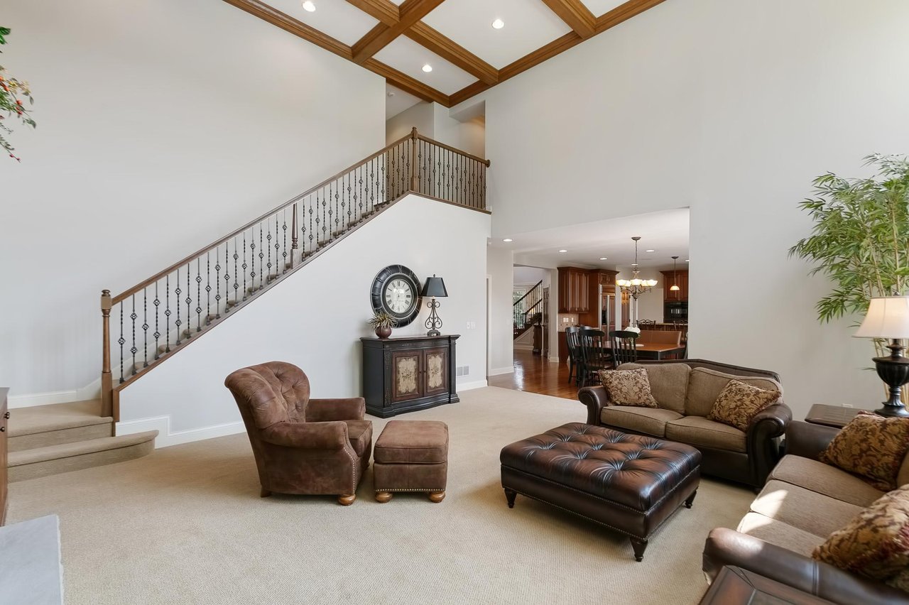 Stunning Eagan Masterpiece!