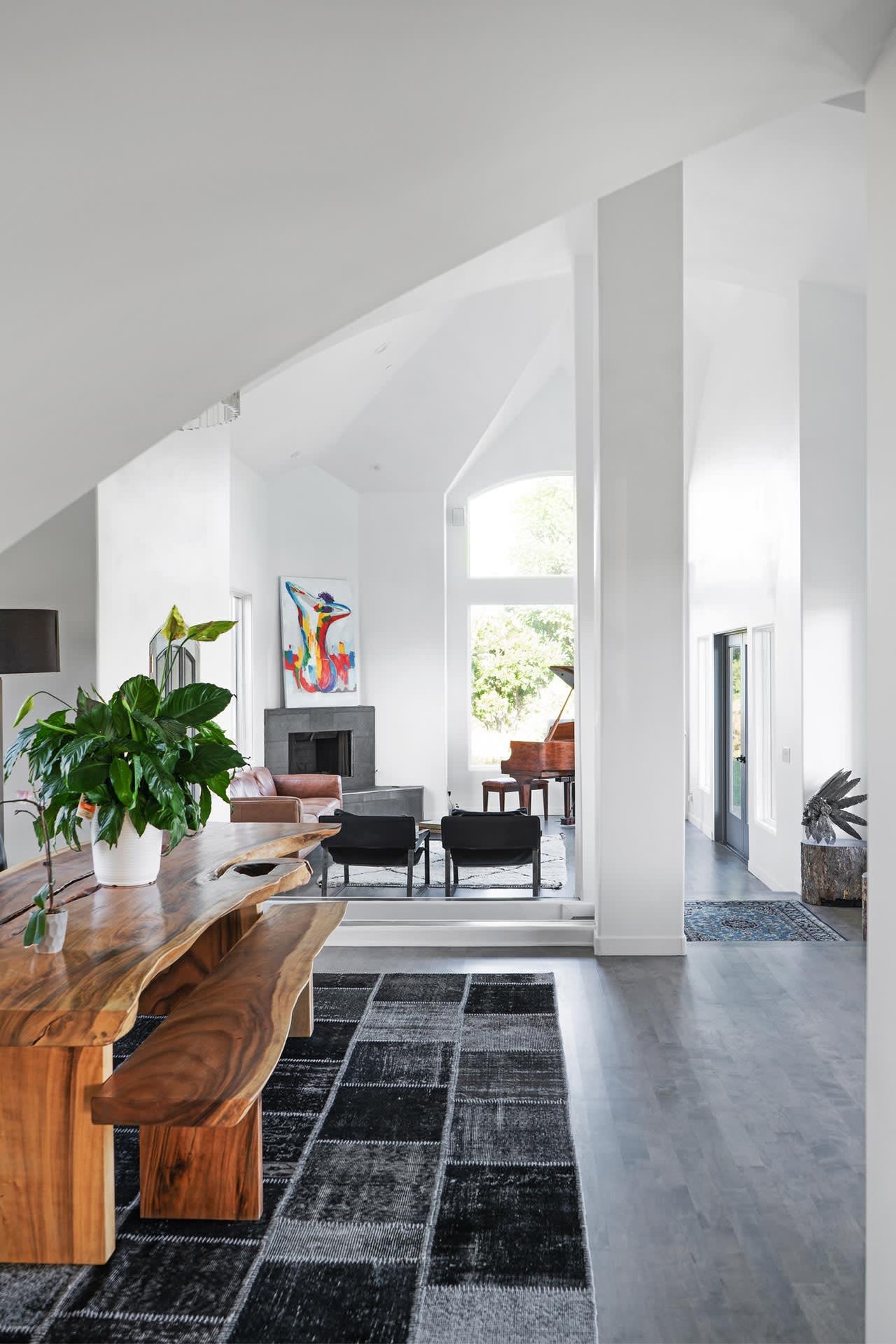 Grandeur House