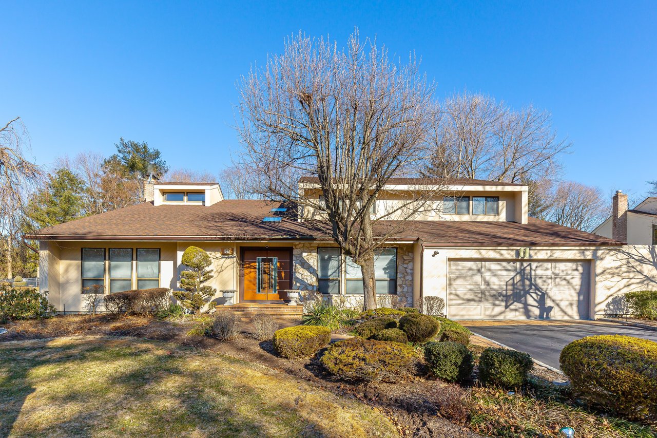 50 Juniper Lane, Muttontown