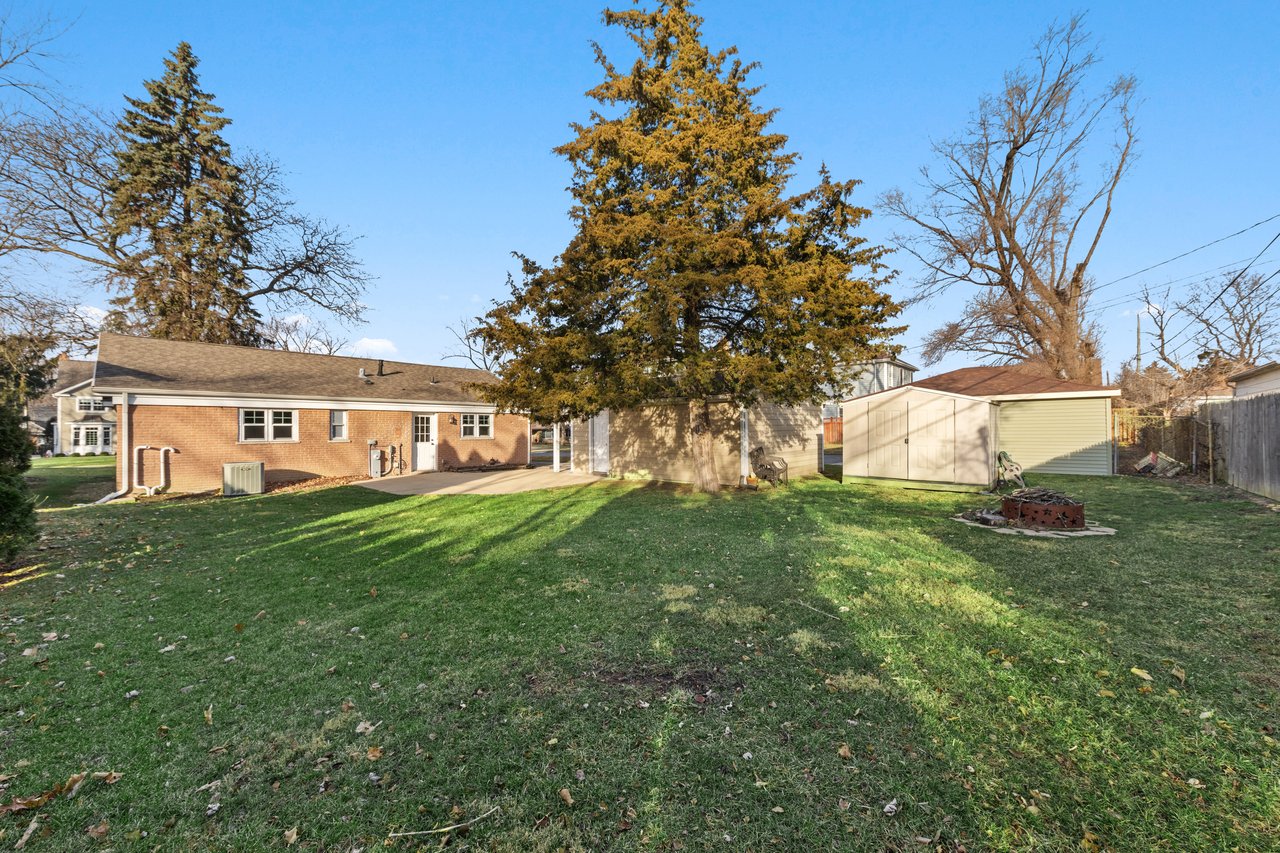 This Adorable Updated Brick Ranch Is Perfect